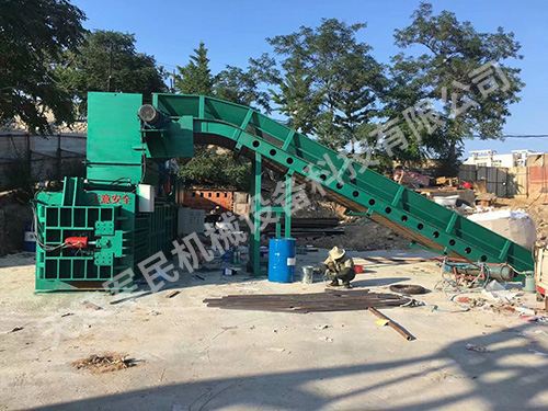臥式打包機(jī)（廢金屬、可樂瓶、廢紙）